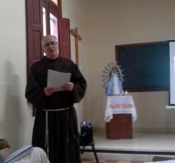 Padre Carlos Rioja OFM